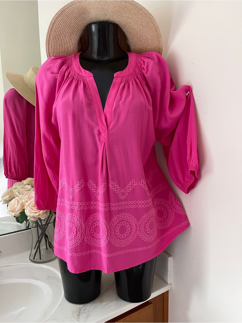CROWN & IVY Pink Top LARGE Cotton Women’s Shirt size L Balloon Sleeve Blouse